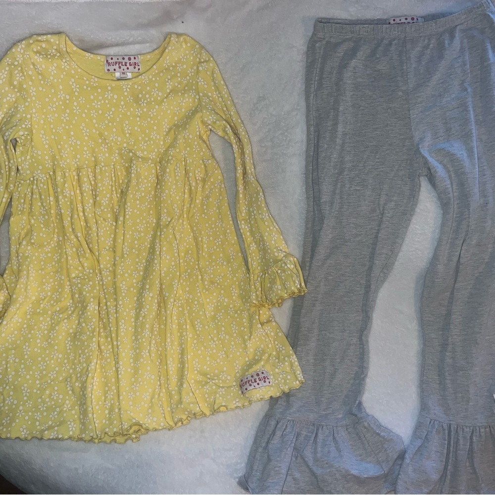 Ruffle Butts Yellow Floral Tunic & Gray Ruffle Leggings Set